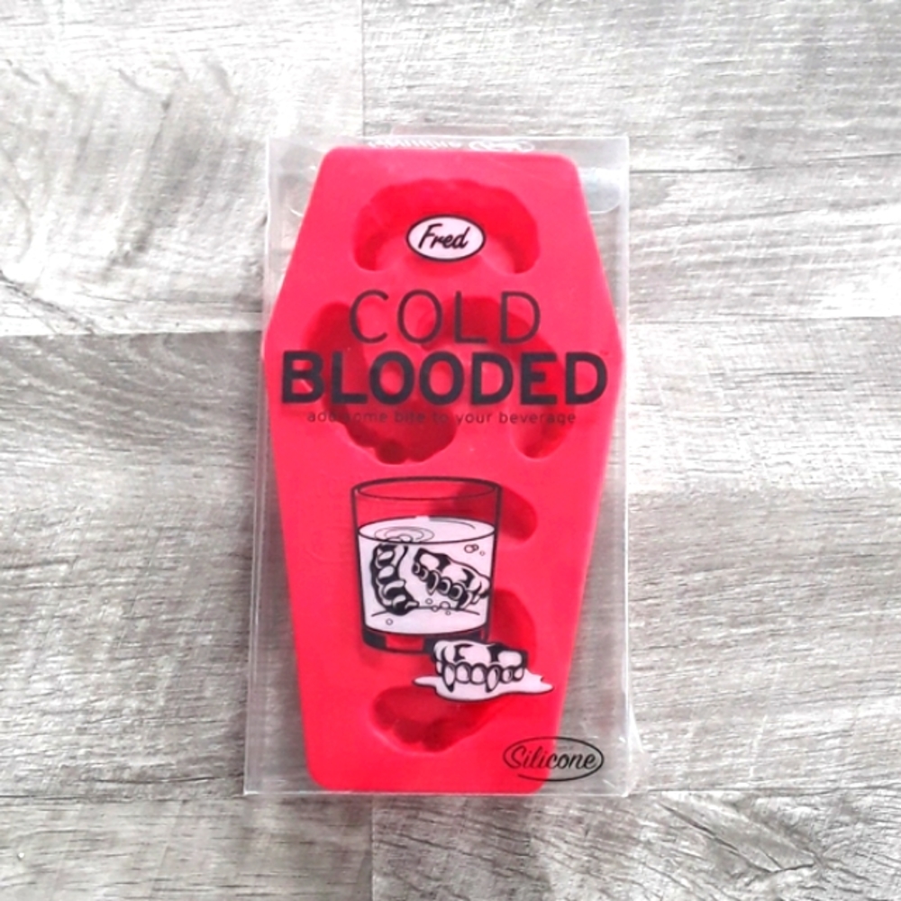 Fred Silicone Dracula's dentures ice cube mold